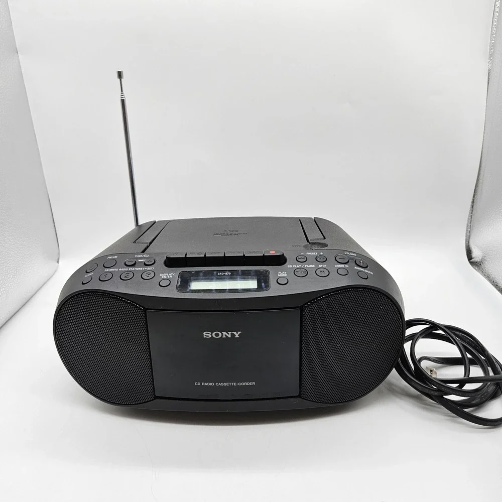 Sony CFD-S70 Portable CD Cassette Boombox AM/FM Radio Tested Works AC Cord Black